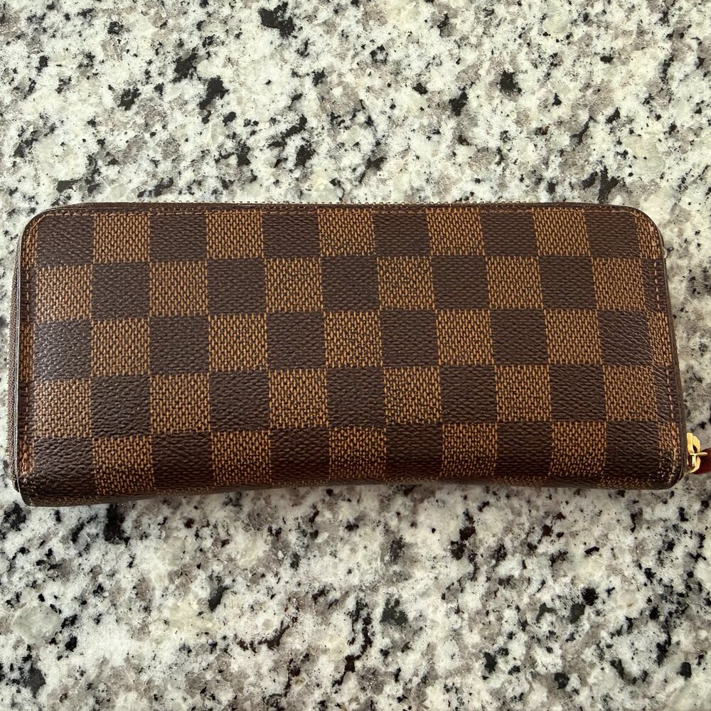 Authentic Louis Vuitton Clemence Zipper Wallet